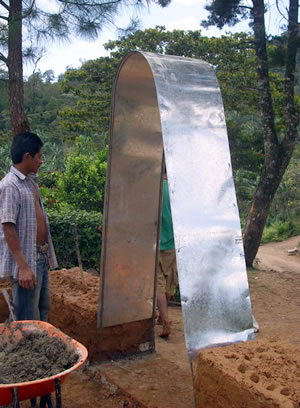 Taller práctico en Nicaragua sobre construcción con tierra cruda