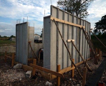 haiti_ferro_casa